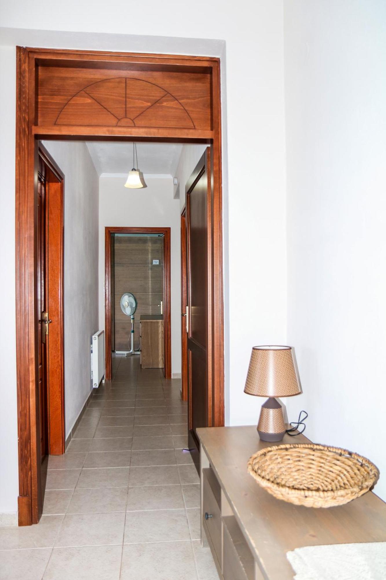 Villa Sunrise Apartment Гоувия Экстерьер фото